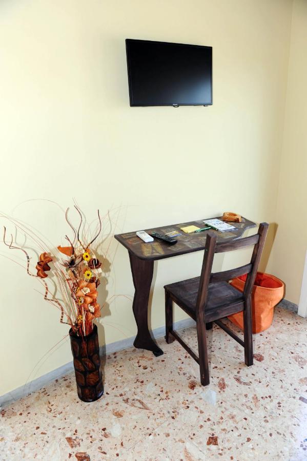 B&B Il Mappamondo Messina Bagian luar foto